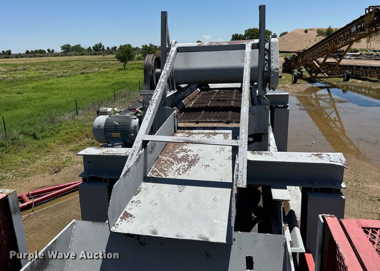 image for item DY0311 2005 Armadillo crusher