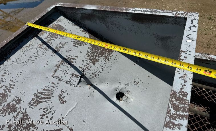 image for item DY0311 2005 Armadillo crusher