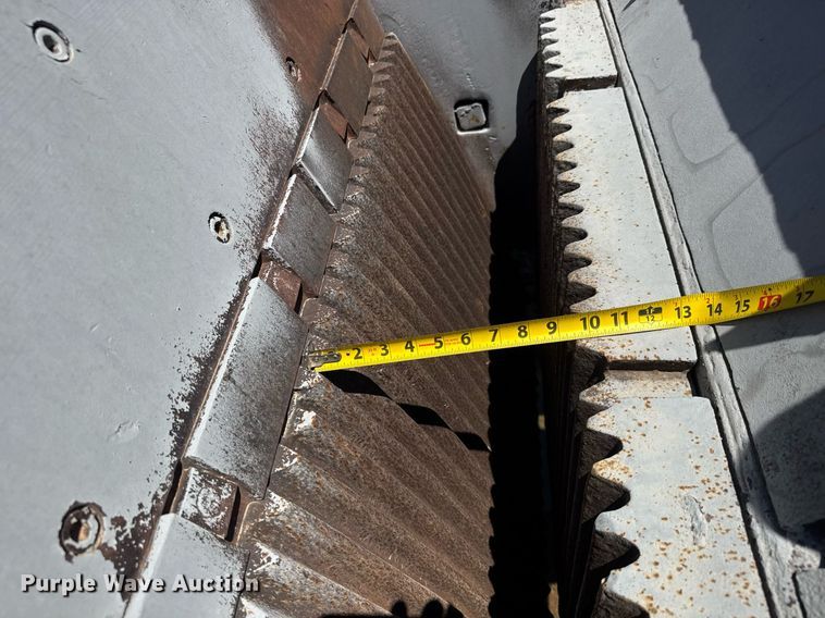 image for item DY0311 2005 Armadillo crusher