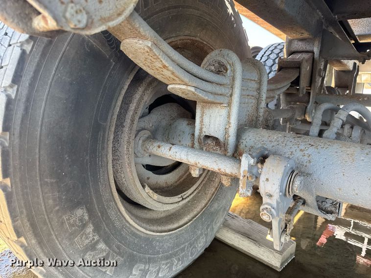 image for item DY0311 2005 Armadillo crusher