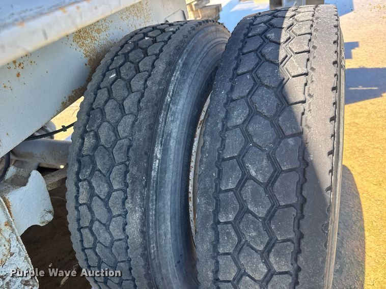 image for item DY0311 2005 Armadillo crusher