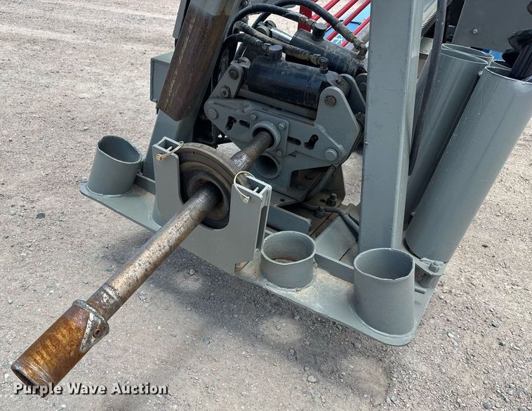 image for item DY0312 2013 TT Technologies Grundodrill 4X DRI-U-10001 directional boring unit