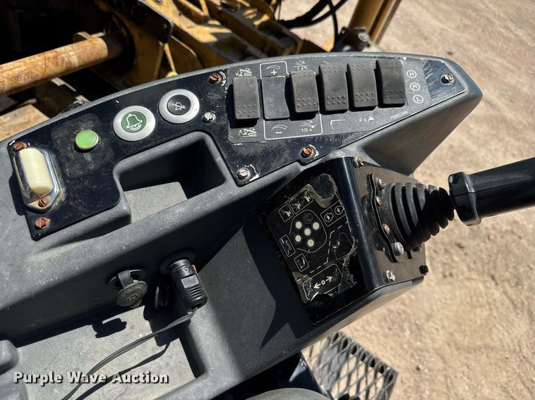 image for item DY0313 2013 Vermeer D24X40II Navigator Series II directional boring unit