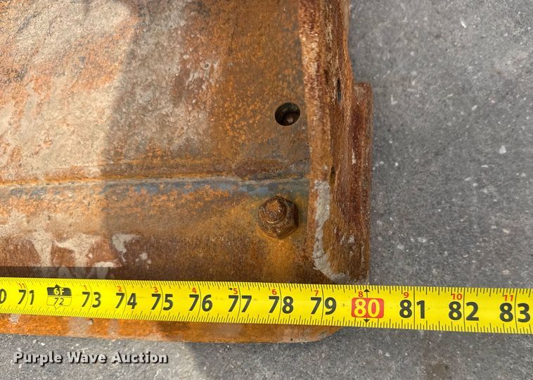 image for item DY0332 2010 John Deere 320D skid steer loader