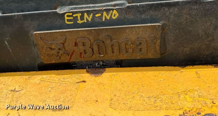 image for item DY0332 2010 John Deere 320D skid steer loader