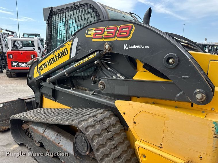 image for item DY0335 2016 New Holland C238 tracked skid steer loader