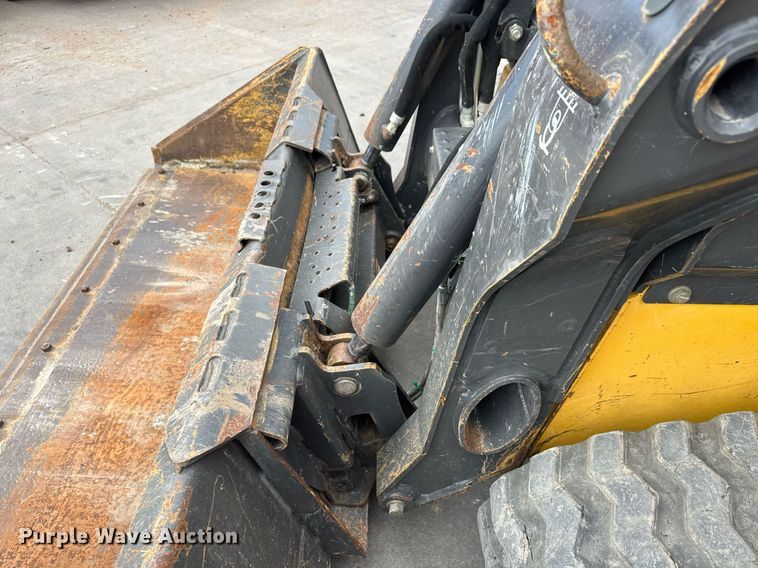 image for item DY0335 2016 New Holland C238 tracked skid steer loader