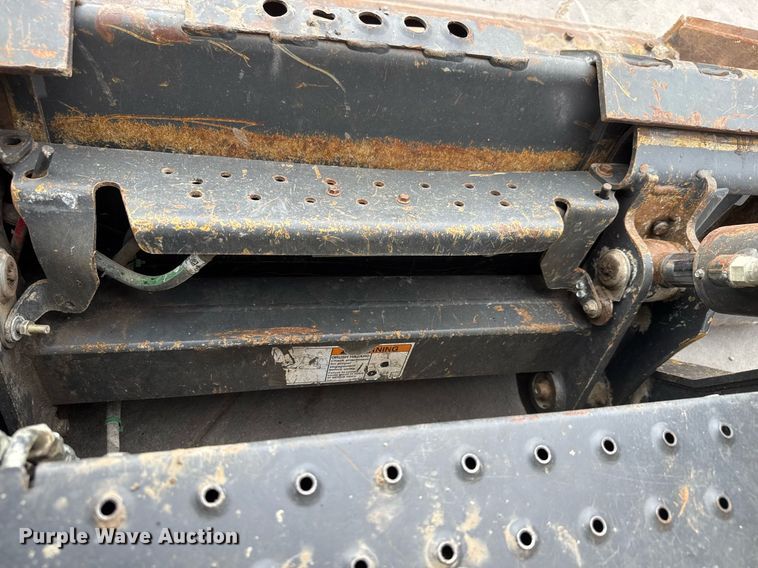 image for item DY0335 2016 New Holland C238 tracked skid steer loader