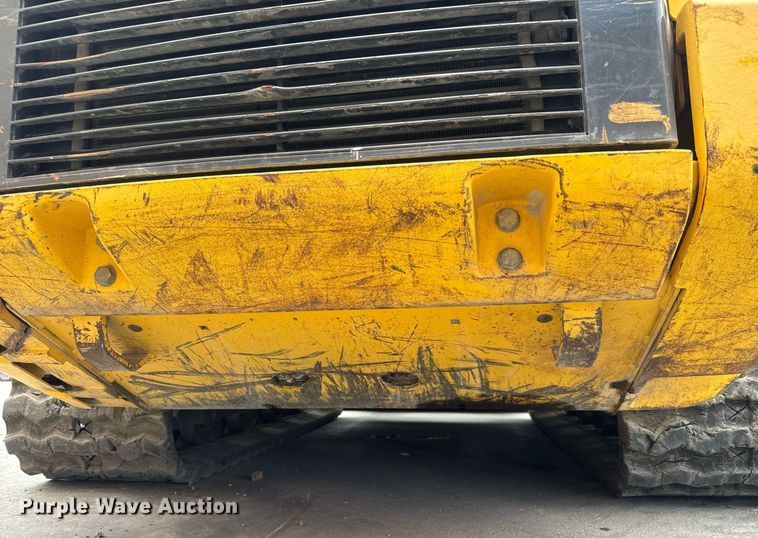 image for item DY0335 2016 New Holland C238 tracked skid steer loader