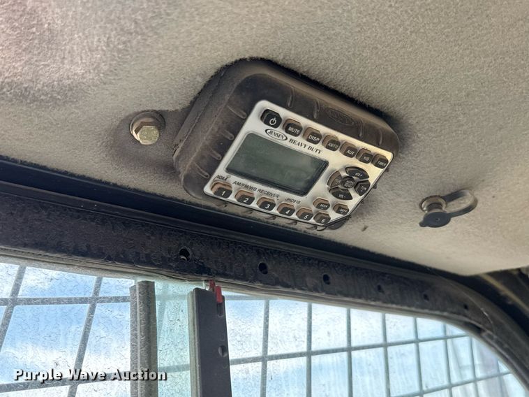 image for item DY0335 2016 New Holland C238 tracked skid steer loader