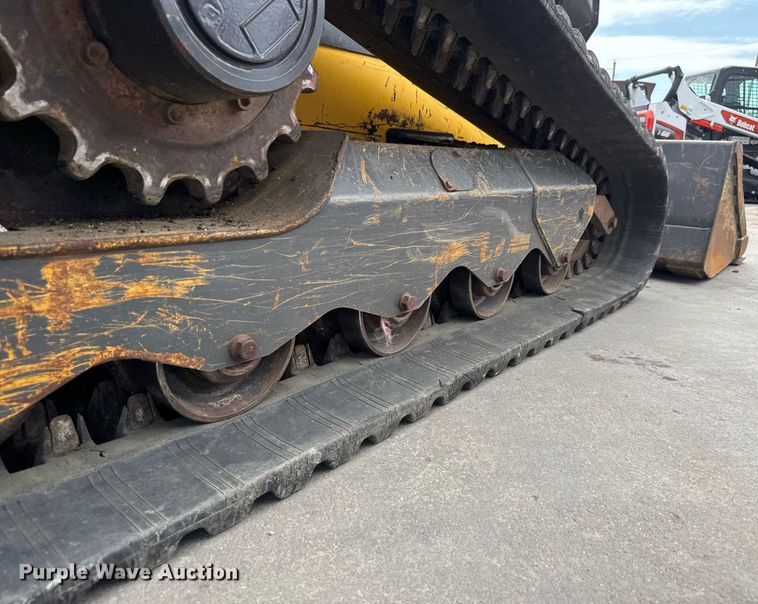 image for item DY0335 2016 New Holland C238 tracked skid steer loader