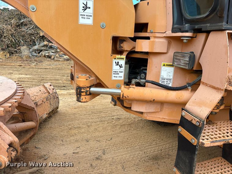 image for item DY0729 2004 Case 865 motor grader