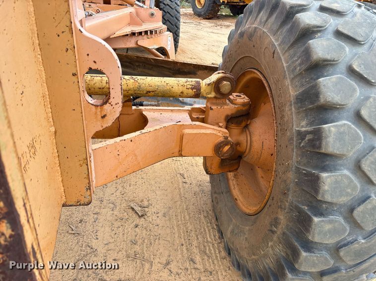 image for item DY0729 2004 Case 865 motor grader