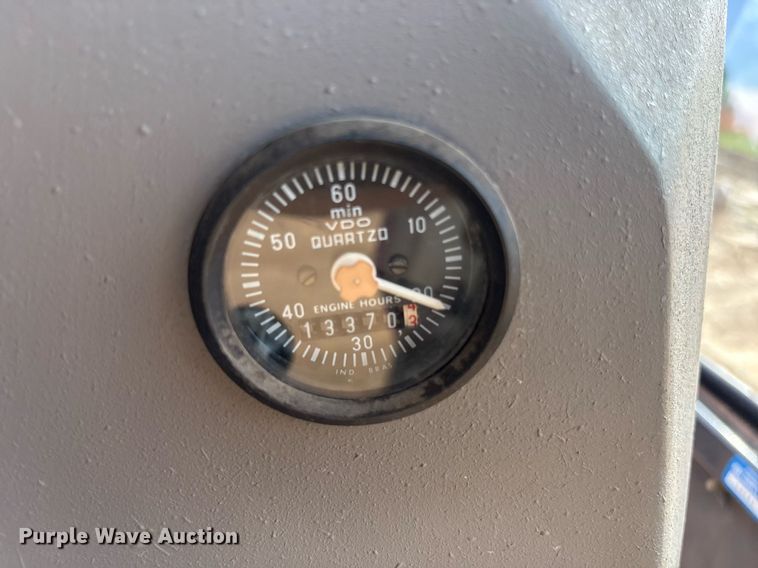 image for item DY0729 2004 Case 865 motor grader