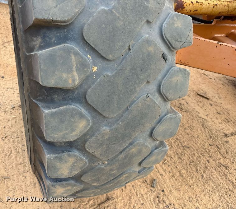 image for item DY0729 2004 Case 865 motor grader