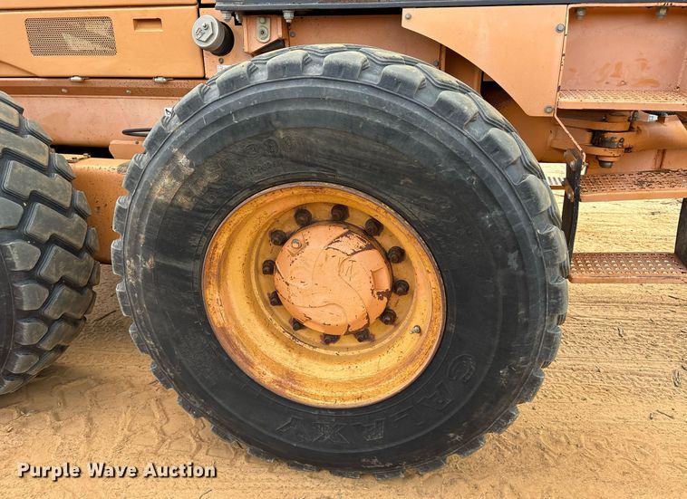 image for item DY0729 2004 Case 865 motor grader