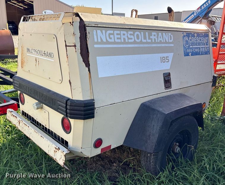 image for item DY0735 1998 Ingersoll-Rand P185WJD air compressor