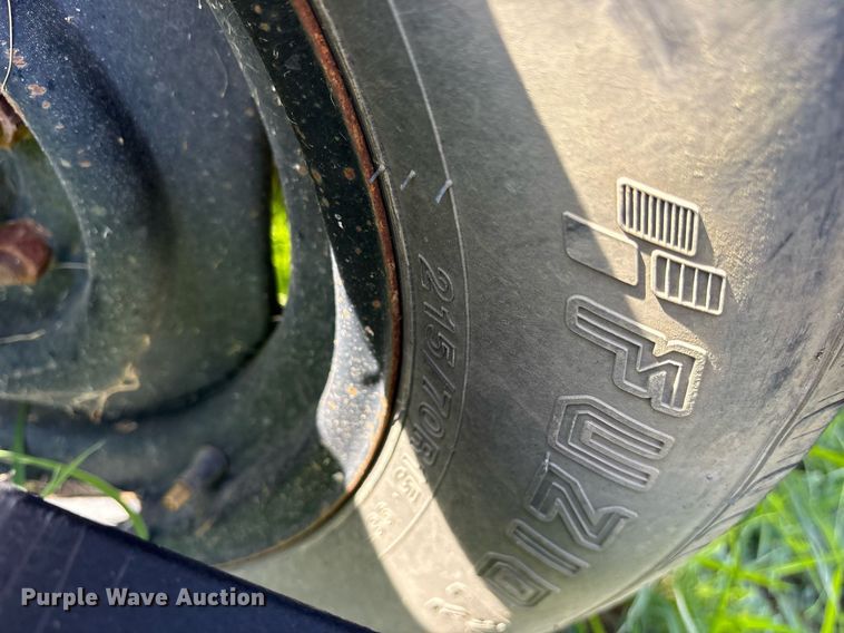 image for item DY0735 1998 Ingersoll-Rand P185WJD air compressor