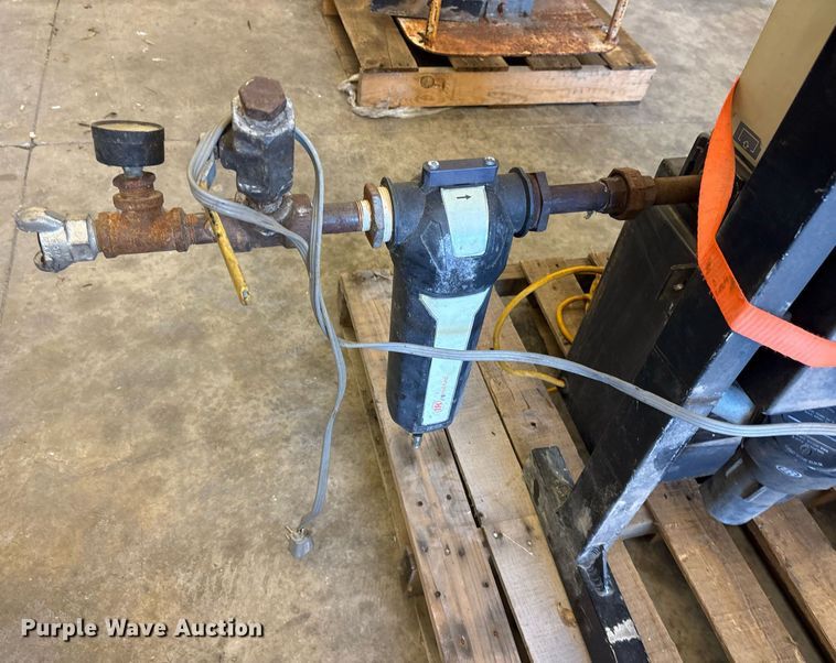 image for item DY0738 (2) Ingersoll-Rand TZM176 air dryers