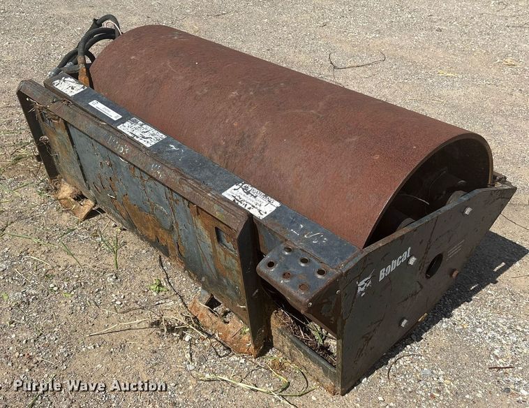 image for item DY0741 Bobcat 48