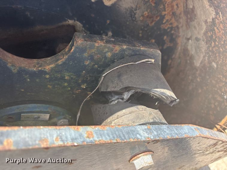 image for item DY0741 Bobcat 48