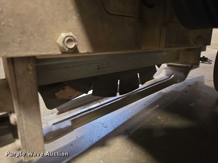 image for item DY0963 Husqvarna Soff-Cut 2000 concrete saw