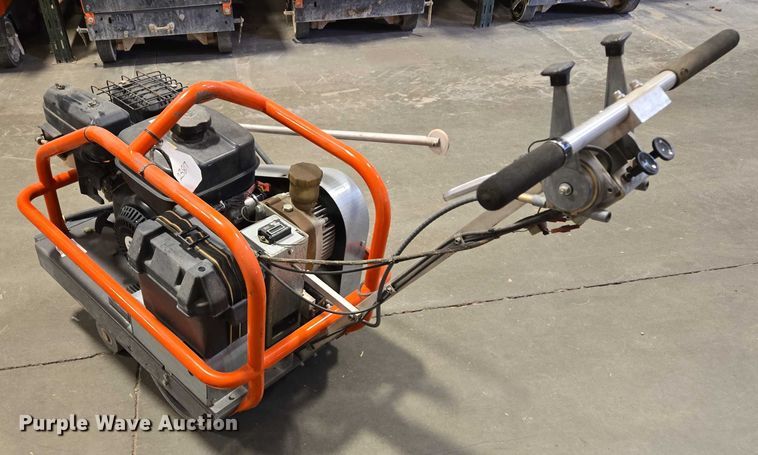 image for item DY0964 2015 Husqvarna X2000E concrete saw