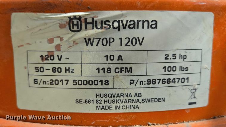 image for item DY0965 2017 Husqvarna W70P vacuum