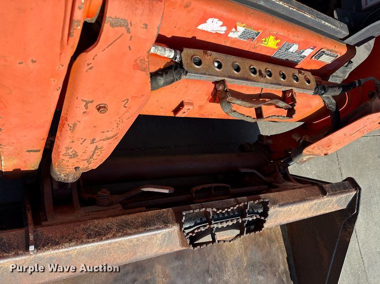 image for item DZ1478 2016 Kubota SSV65 skid steer loader