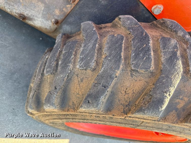 image for item DZ1478 2016 Kubota SSV65 skid steer loader