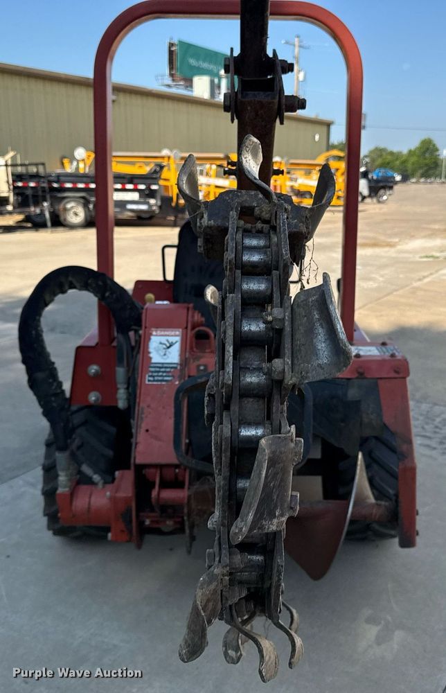 image for item DZ1480 2012 Ditch Witch RT45 trencher