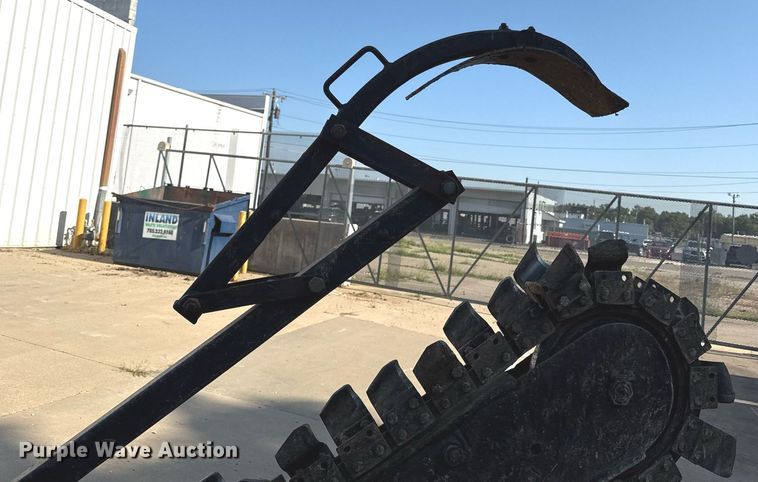 image for item DZ1480 2012 Ditch Witch RT45 trencher