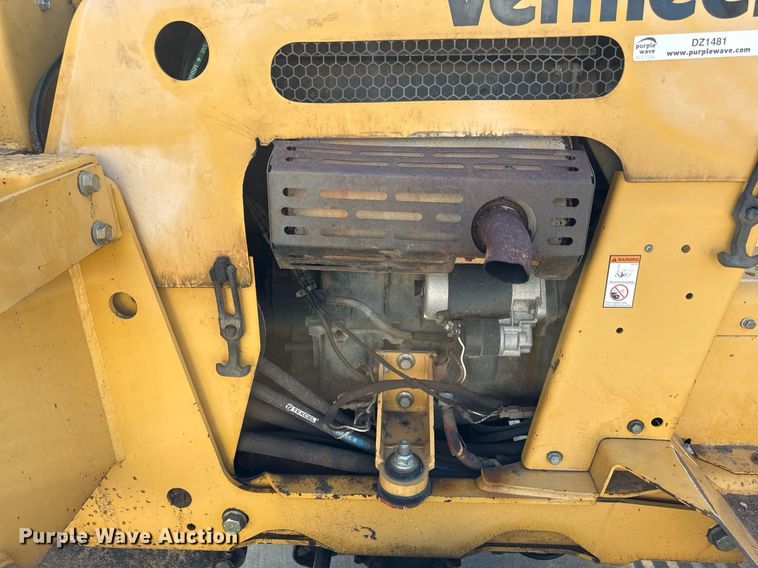 image for item DZ1481 2011 Vermeer RT450 trencher