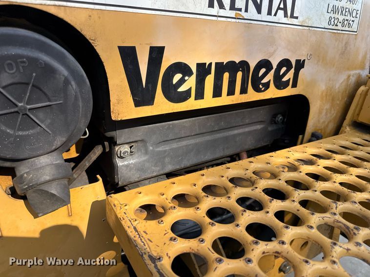 image for item DZ1481 2011 Vermeer RT450 trencher