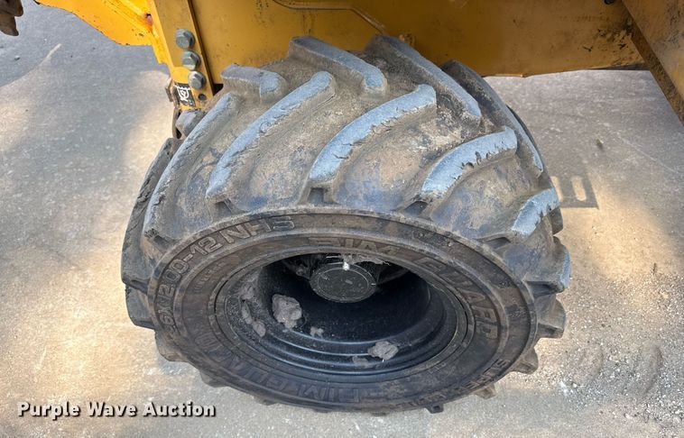 image for item DZ1481 2011 Vermeer RT450 trencher