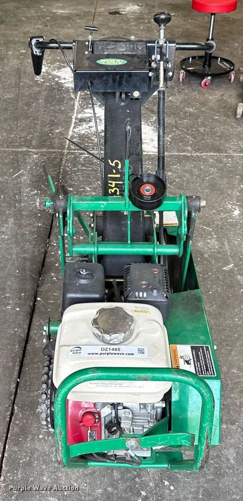 image for item DZ1485 Lawn equipment