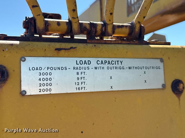 image for item DZ8637 1968 Hanson HT5A crane truck