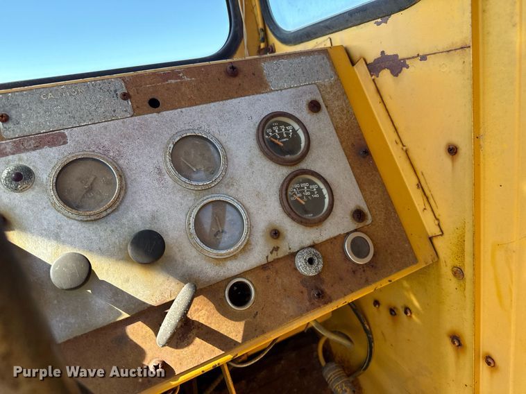 image for item DZ8637 1968 Hanson HT5A crane truck