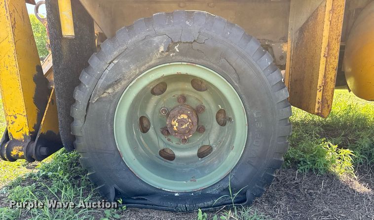 image for item DZ8637 1968 Hanson HT5A crane truck