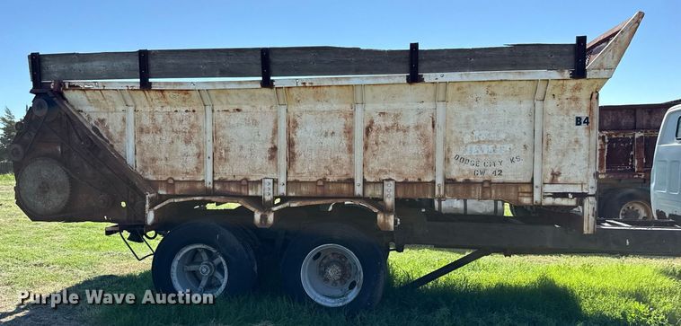 image for item DZ8638 1985 GMC C6000 manure spreader truck