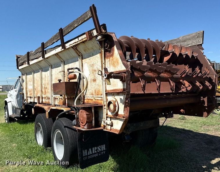 image for item DZ8638 1985 GMC C6000 manure spreader truck