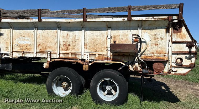 image for item DZ8638 1985 GMC C6000 manure spreader truck