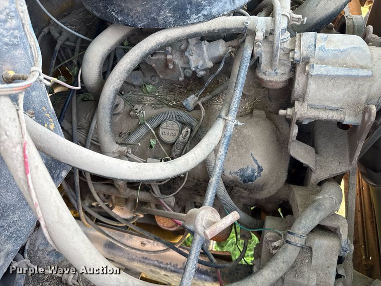 image for item DZ8638 1985 GMC C6000 manure spreader truck