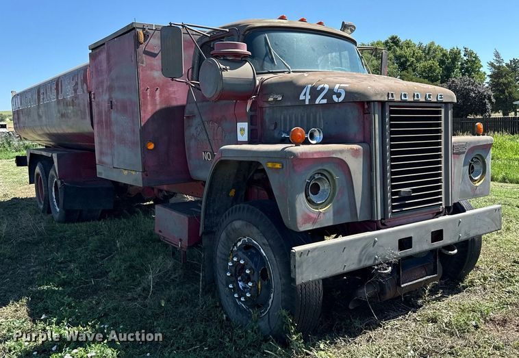 image for item DZ8640 1973 Dodge tank truck