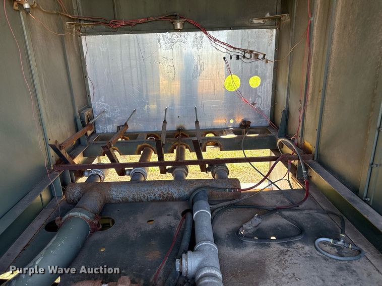 image for item DZ8640 1973 Dodge tank truck