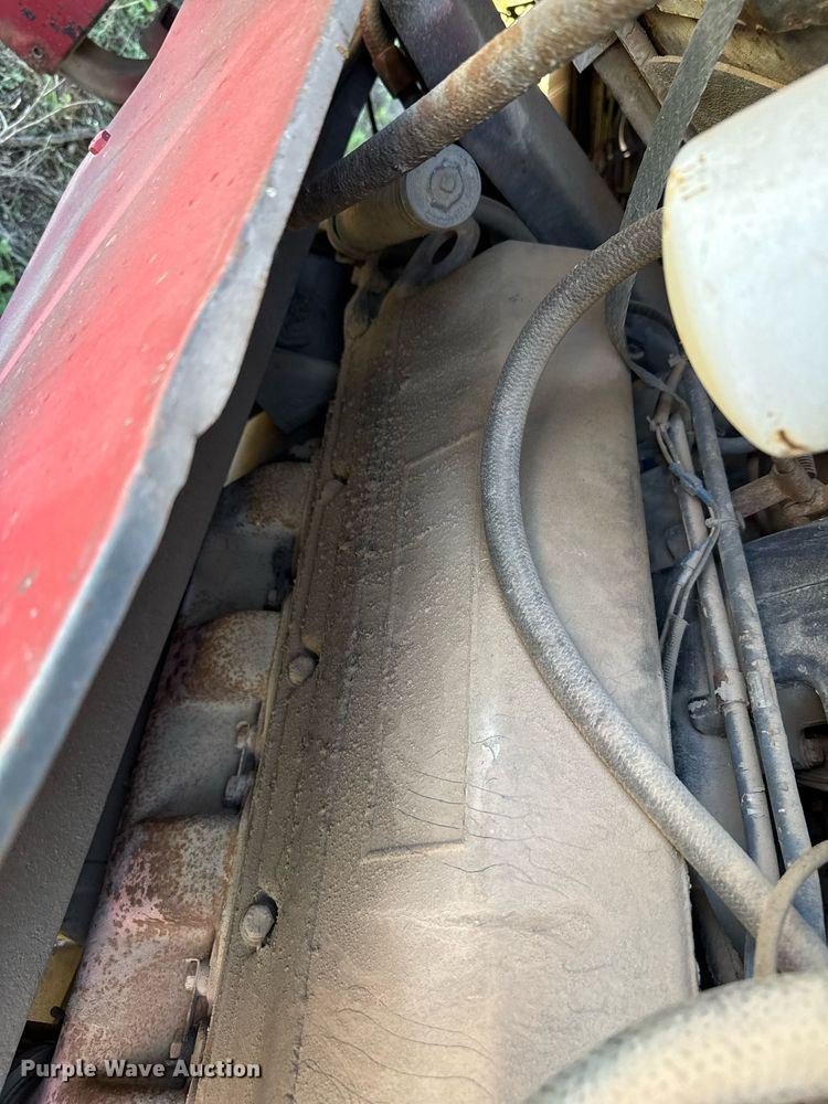 image for item DZ8640 1973 Dodge tank truck