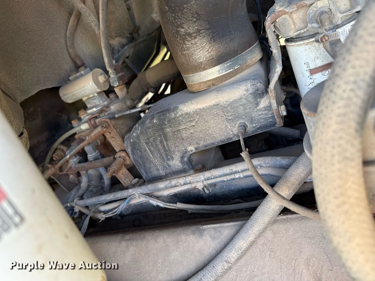 image for item DZ8640 1973 Dodge tank truck