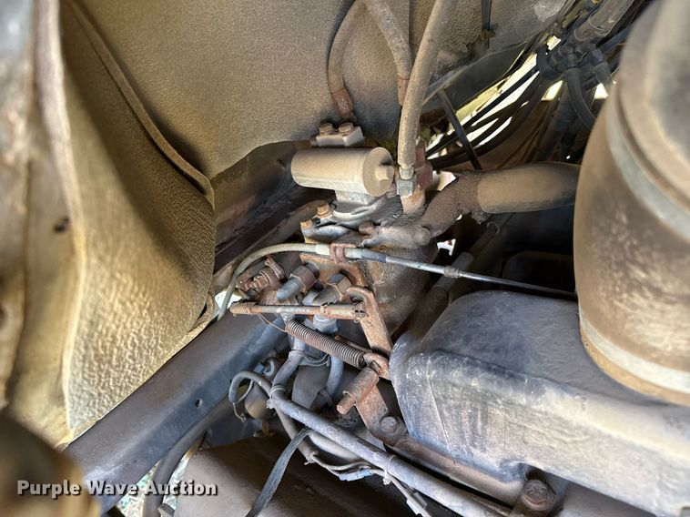 image for item DZ8640 1973 Dodge tank truck