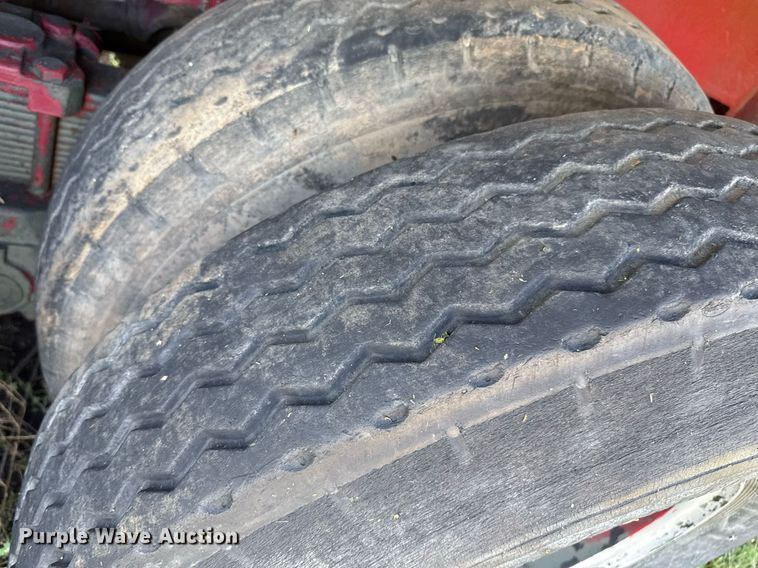 image for item DZ8640 1973 Dodge tank truck