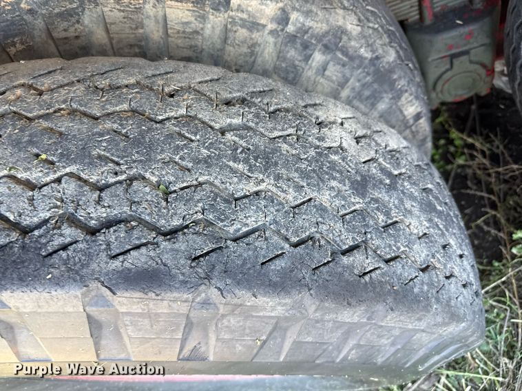 image for item DZ8640 1973 Dodge tank truck